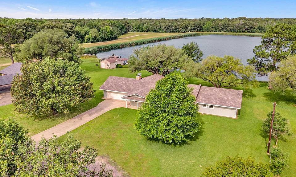 1st image of 7503 E Lake Dr