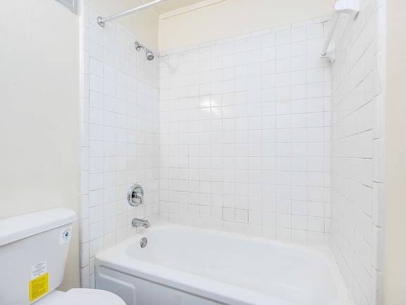 4th image of 980 Red Bud Rd NE #29409023a