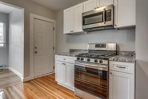 54 Fuller St #3L Photo 1