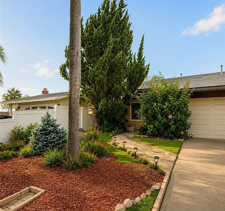 1st image of 22865 Via Santa Rosa