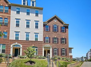 7362 Brunson Cir, Gainesville, VA 20155