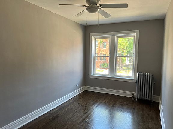 2nd image of 4664 N Spaulding Ave #1F