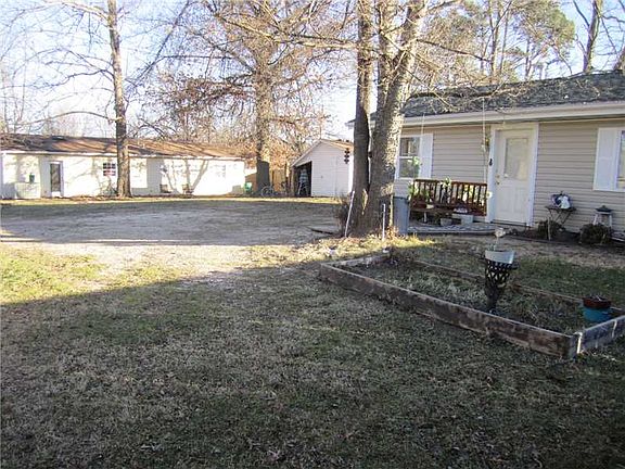 5th image of 5 N Pollard Ave