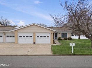 491 Delair Rd #491B, Monroe Township, NJ 08831
