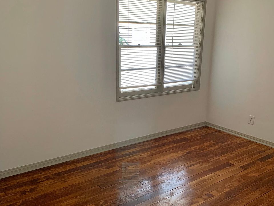 1st image of 1061 E Broadway APT 7