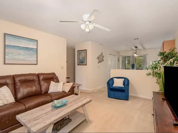 812 English Ct #812, Trinity, NC 27370