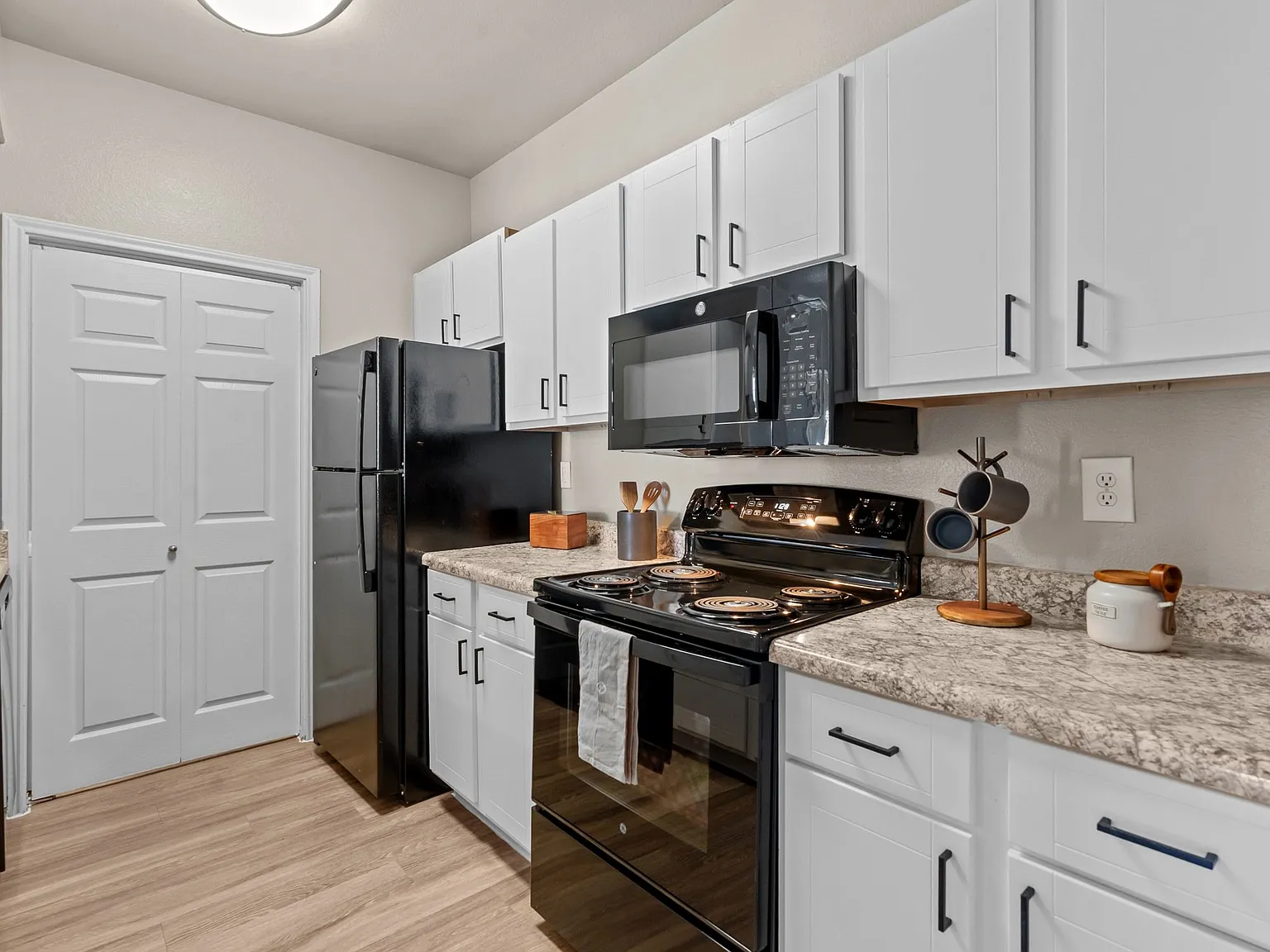 Westshore Colony — Photo 4