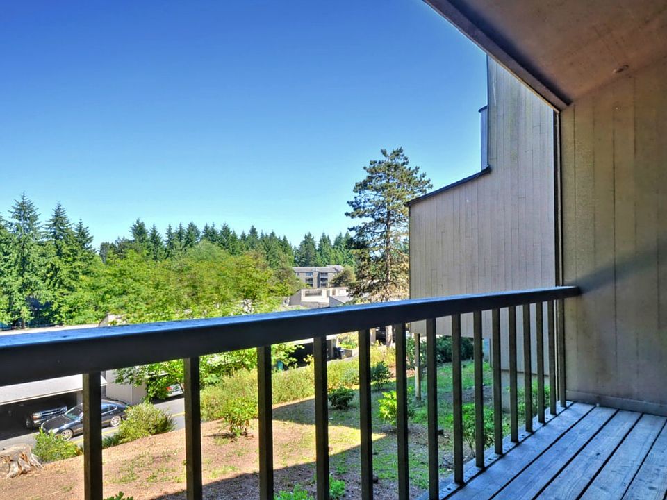 1st image of 6352 137th Pl NE APT 260