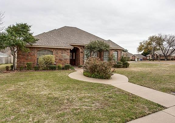 3rd image of 1517 Kari Ann Dr