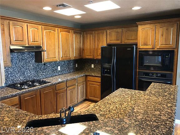 5th image of 27 E Agate Ave Unit 505