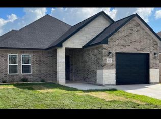 102 S Avenue B, Freeport, TX 77541