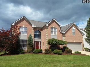 20440 Colleen Ct, Strongsville, OH