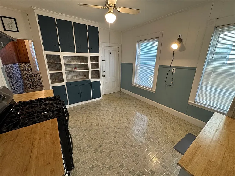 305 Highland Ave #2 — Photo 5