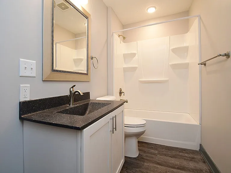 The Belmont Apartments — Photo 19