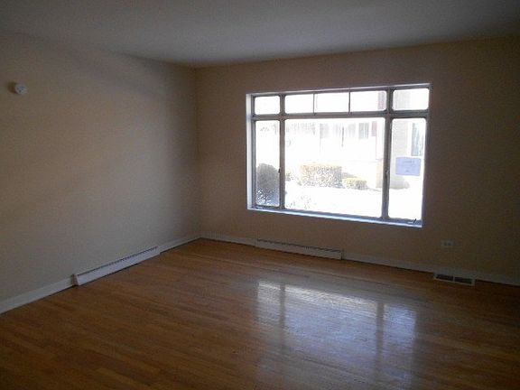 2nd image of 6268 N Cicero Ave