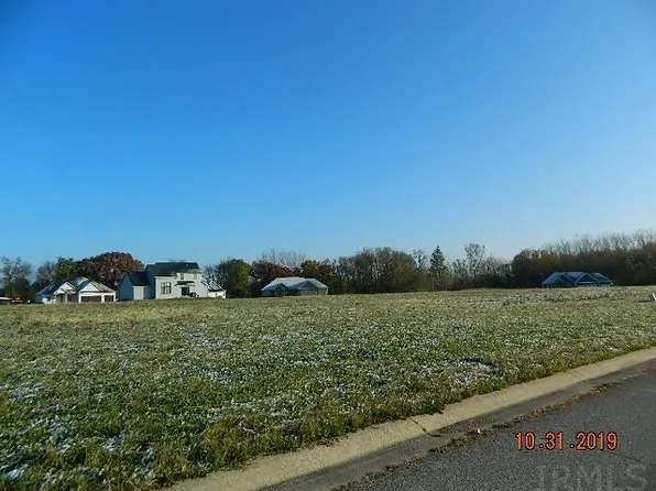 E Dresdin Dr #30, Warsaw, IN 46580