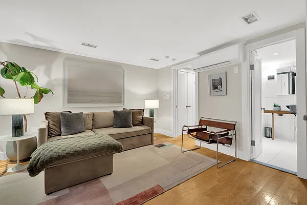 Sold by Compass | media 11