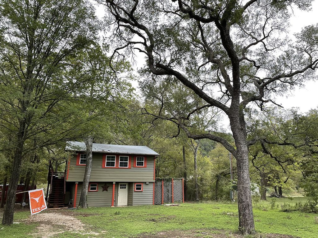 17705 Cross St - Property Image