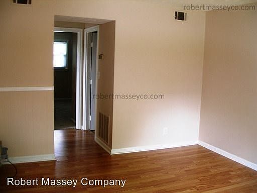 2nd image of 8711 Bayberry Pl APT 3