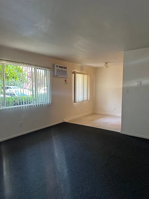 1 bed, 650 sqft, $1,700 — Photo 3