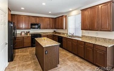 3rd image of 30801 Cottontail Ln