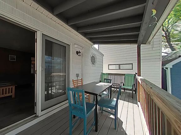 2nd image of 161 Otis St #2B
