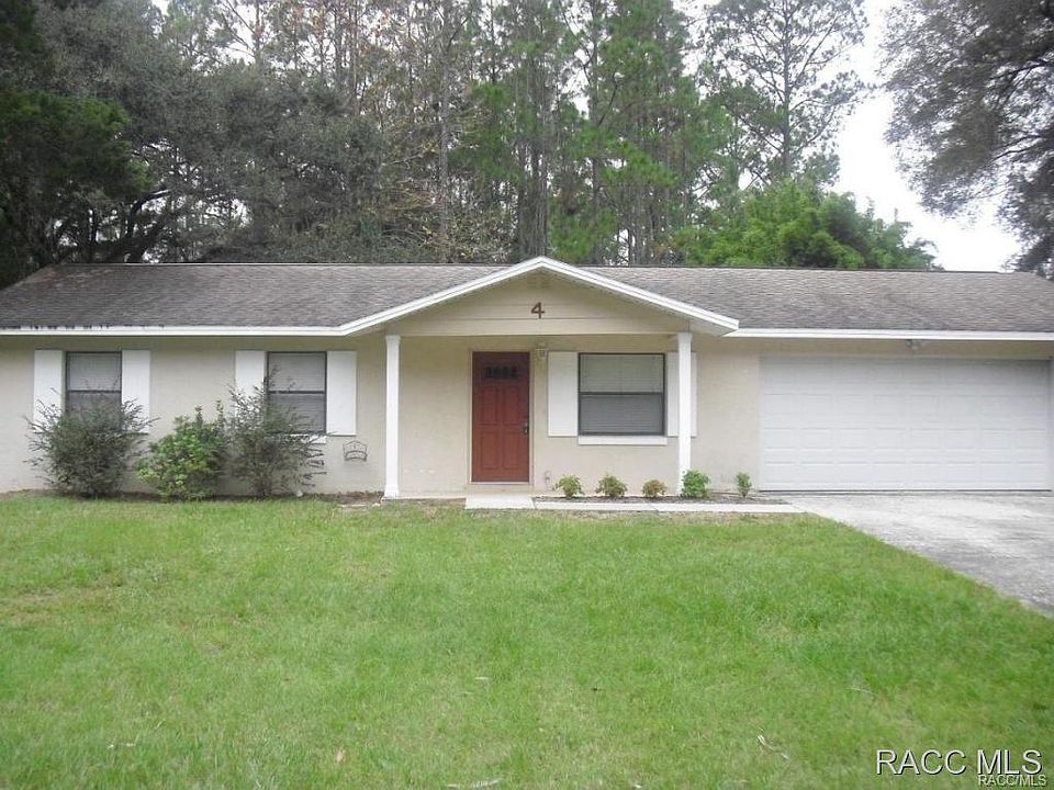 1st image of 4 Palmetto Dr