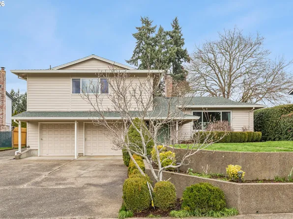 2931 SE Cornutt St, Hillsboro, OR 97123