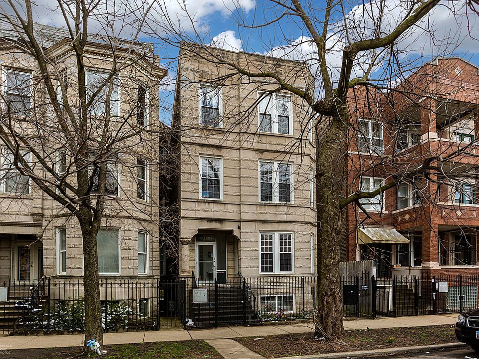 1st image of 931 N Mozart St #2