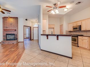 16221 Sugar Loaf Dr, Edmond, OK 73013