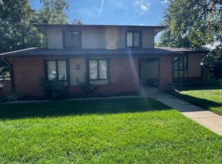 16059 Spring St, Omaha, NE 68130