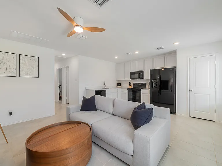 8746 Texas Risinger Dr — Photo 6