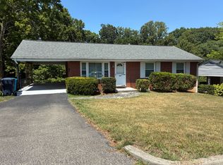 2625 Windsor Ave SW, Roanoke, VA 24015
