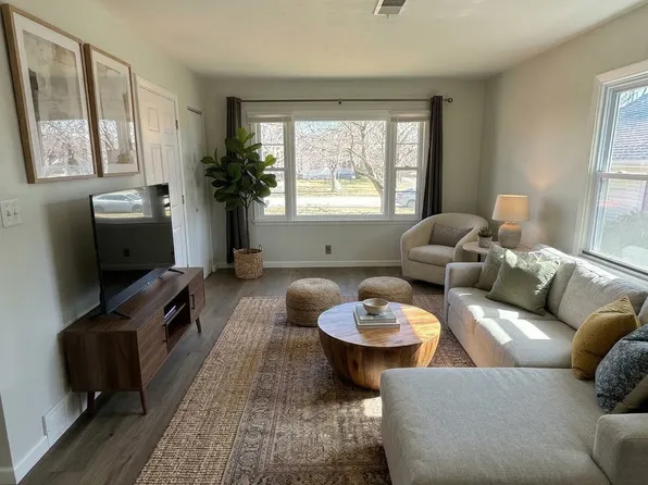 821 S 29th St, Lincoln, NE 68510