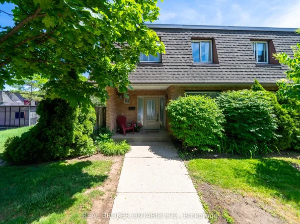 684 Dynes Rd #1, Burlington, ON L7N 2V6