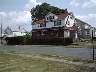 2nd image of 194 Luddington Ave