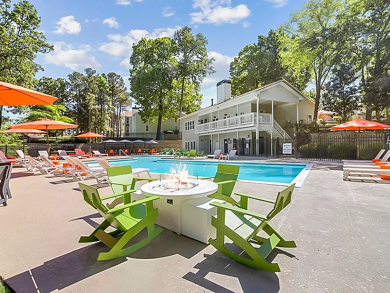 Elliot Gwinnett Place — Photo 33