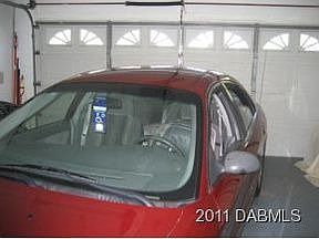 3rd image of 4584 Miles Dr