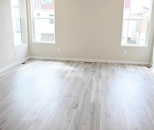 4th image of 6703 Lily Mountain Ln