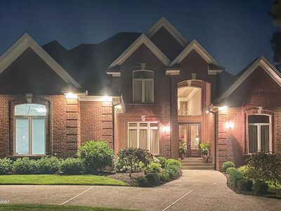 8705 Summit Ridge Dr, Louisville, KY, 40241