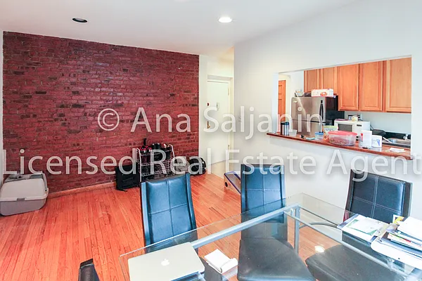 Rented by Citi Zone Realty | media 17