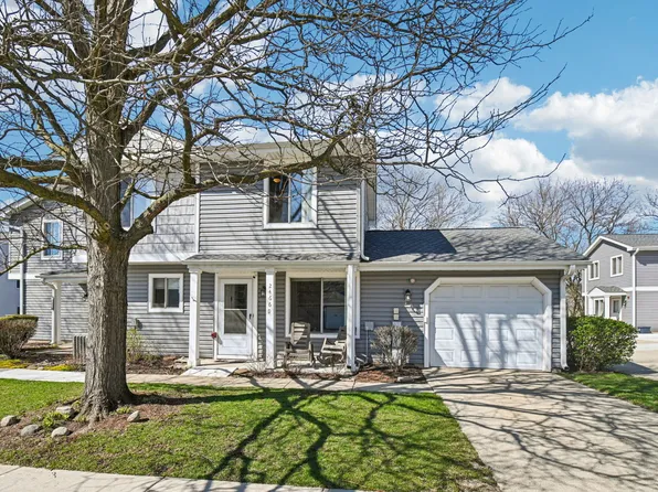 2466 Brunswick Cir APT D, Woodridge, IL 60517