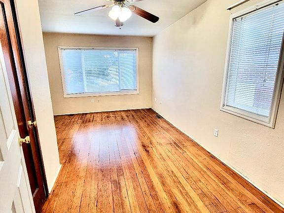 4th image of 805 S I St #A