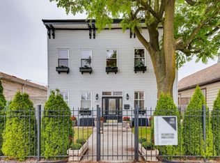 2922 W 38th St, Chicago, IL 60632