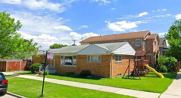 1st image of 4059 N McVicker Ave
