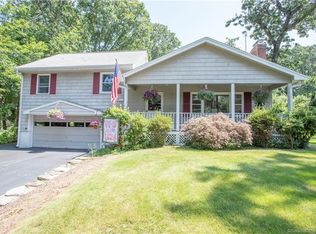 55 Finley St, Manchester, CT 06040