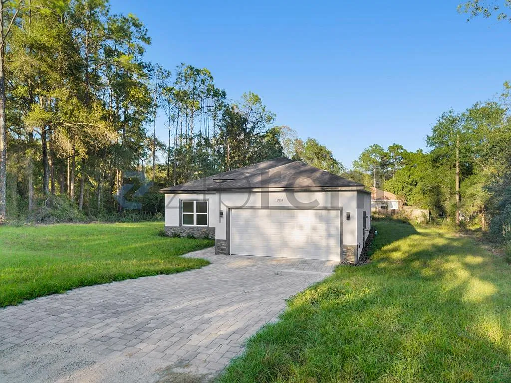 3 bed, 1500 sqft, $1,950 — Photo 3
