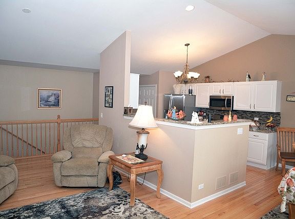 4th image of 10788 Braemar Pkwy