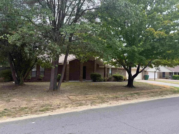 20 Tucker Creek Rd, Conway, AR 72034