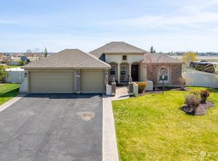 7849 Blue Jay Dr, Moses Lake, WA 98837